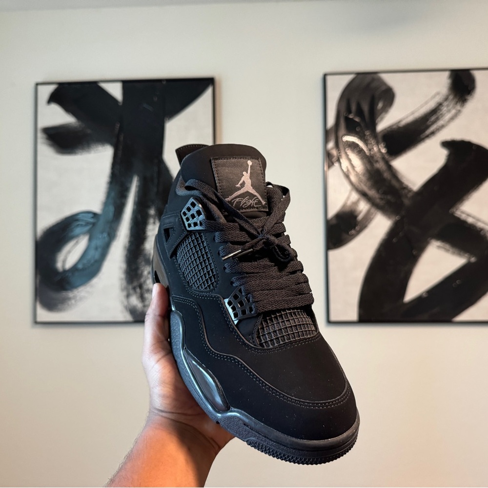 Jordan 4 Black Cat